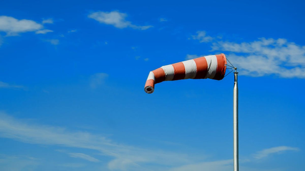 Activados avisos por viento en Tarragona