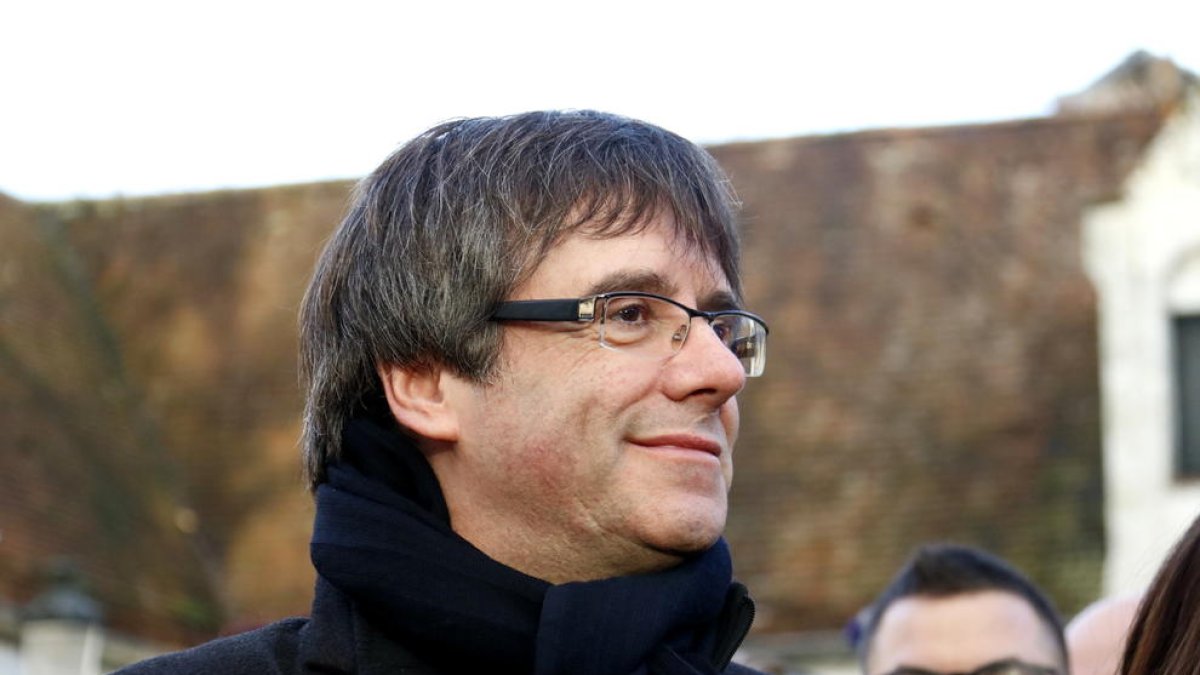 Junts per Catalunya, Carles Puigdemont, Bèlgica