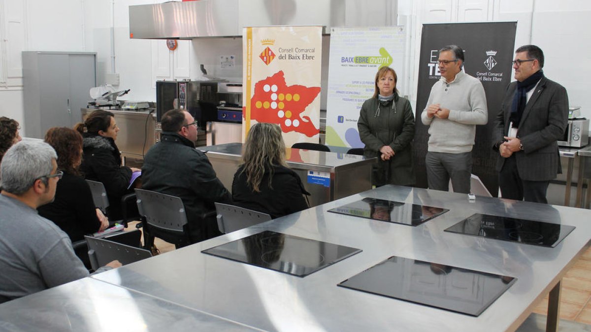 Baix Ebre Avant inicia una qualificació en cuina internacional i de proximitat
