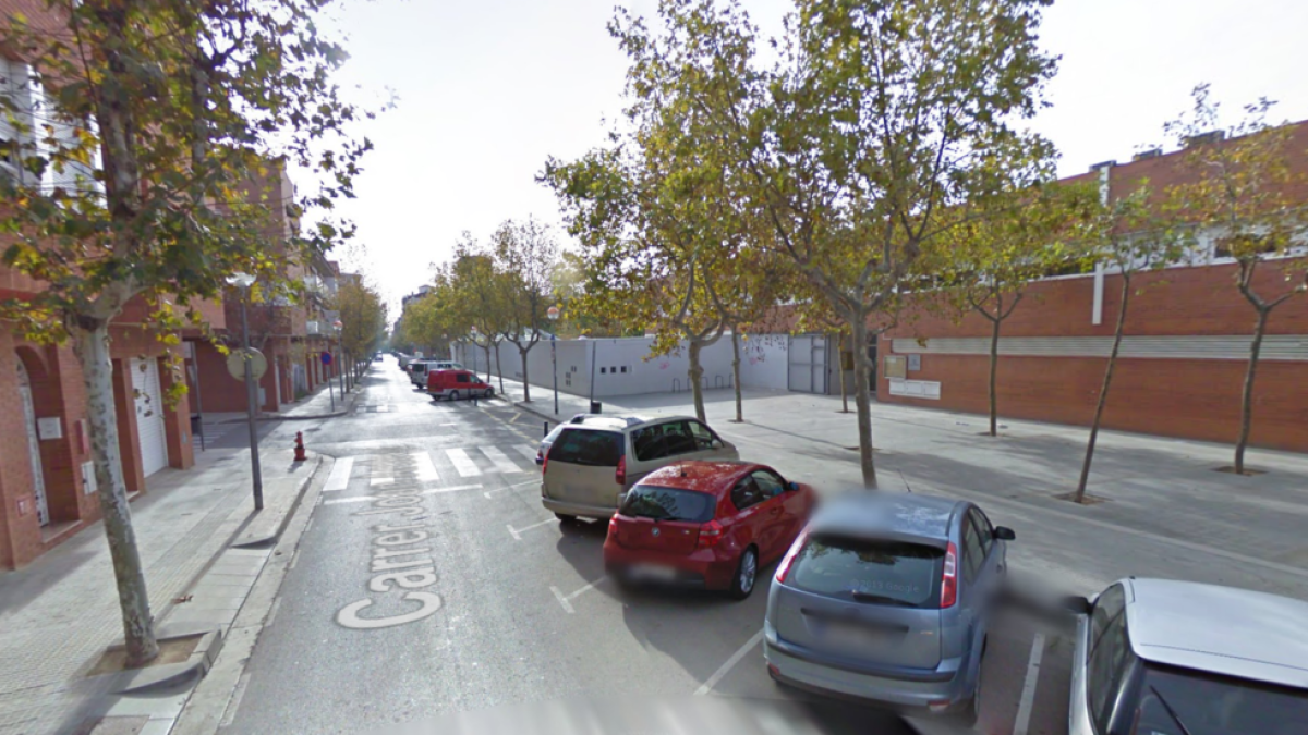 Denuncian cuatro cambirlencs por no recoger los excrementos de sus perros