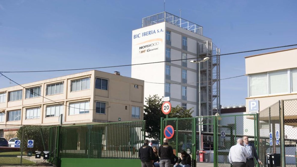 La incertidumbre laboral en la empresa BIC Graphic llega al Parlamento Europeo