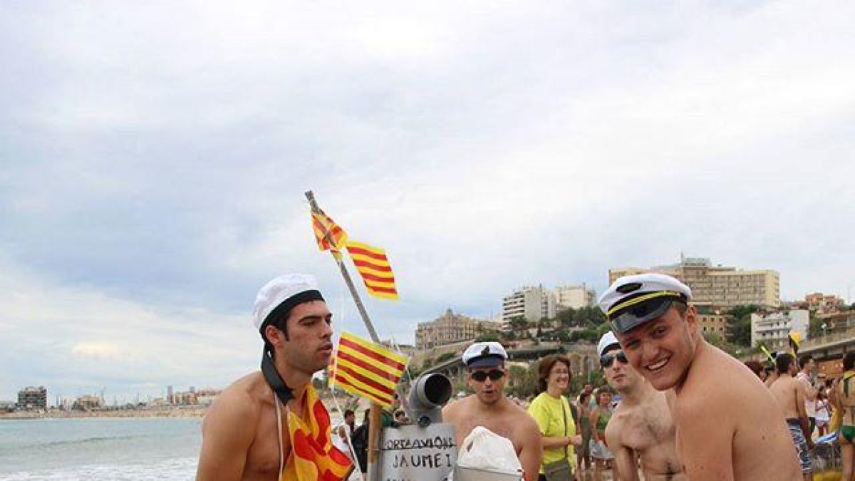 La Travessa d'andròmines de Sant Magí calienta motores