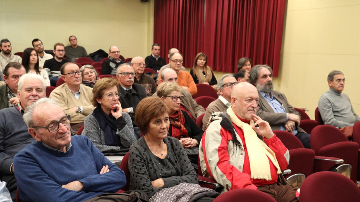 El epigrafista Alföldy recibe un homenaje en forma de libro