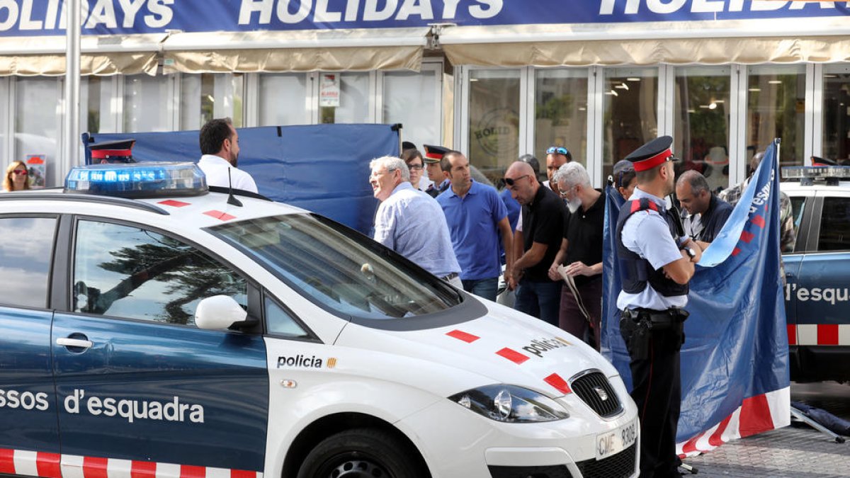 Un senegalès de 33 anys mor a cops per un grup de quatre joves a Salou