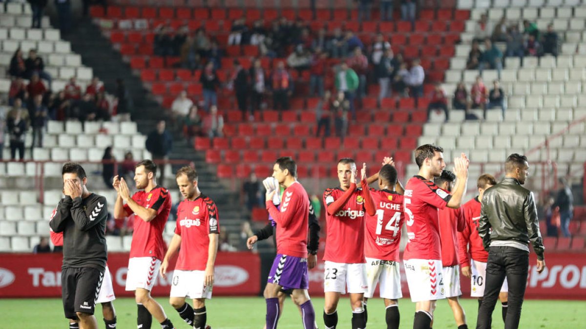 Les lesions donen treva al Nàstic, que recupera de sanció Valentín i Molina