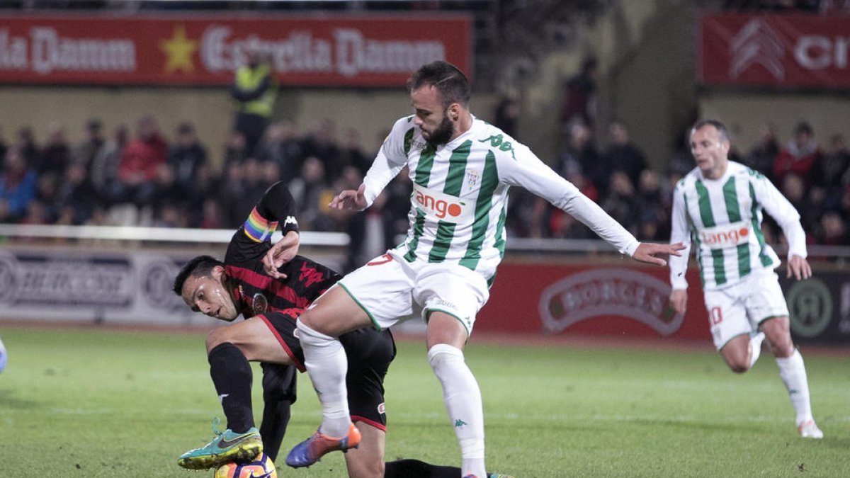 El Reus troba massa tard el premi del gol (1-2)