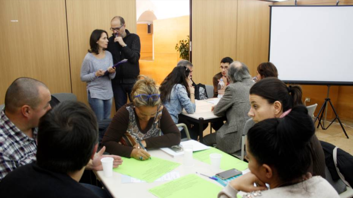 Reus planteja que els bars tanquin la cuina a les 9 amb la Reforma Horària