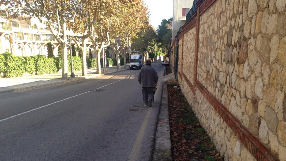 Convergencia reclama aceras en el Camí de la Cuixa
