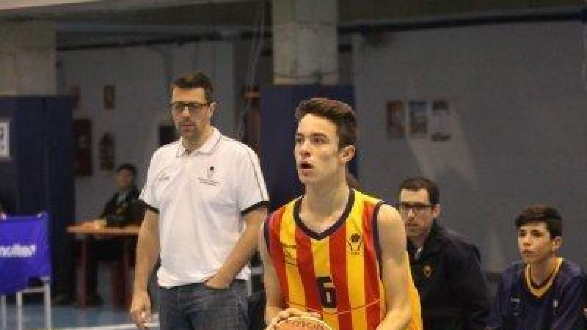 El jugador del CBT Gerard Estebanell, MVP del Torneig Sant Adrià amb la selecció espanyola sub 14
