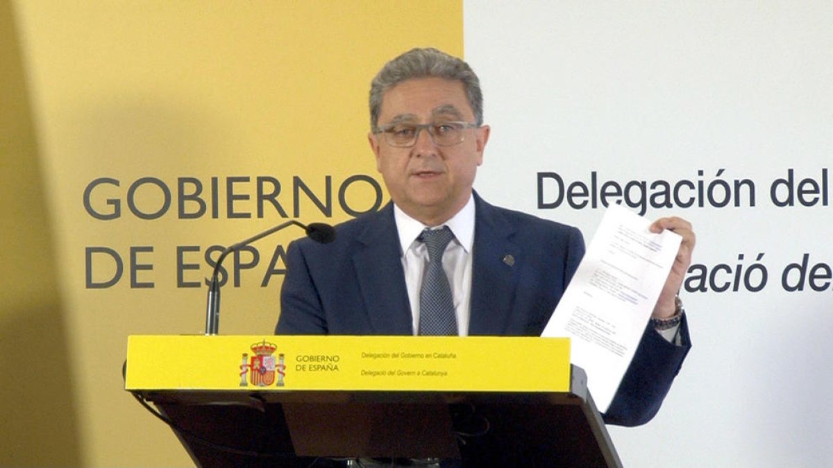 Els alcaldes del Montsià reclamen la dimissió del delegat del govern espanyol a Catalunya, Enric Millo