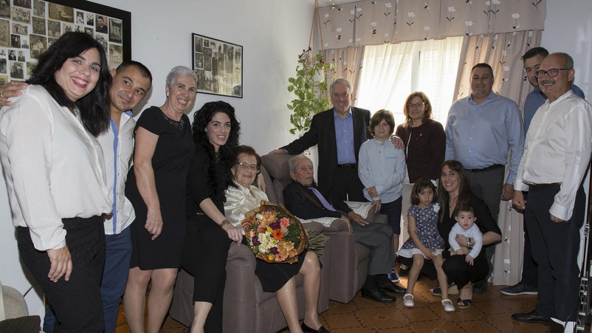 Homenatge al matrimoni centenari de Vila-seca: Rosario Ruiz i José Luis Vega