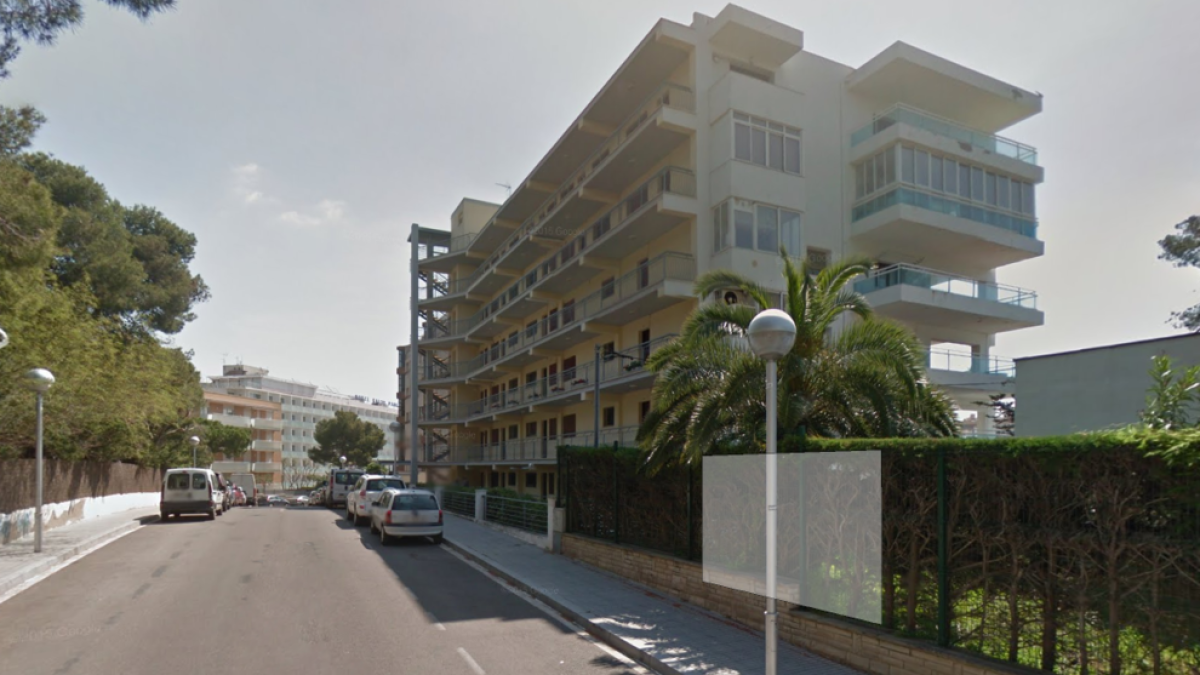 Detienen a dos vecinos de Salou por cometer 8 robos en apartamentos turísticos