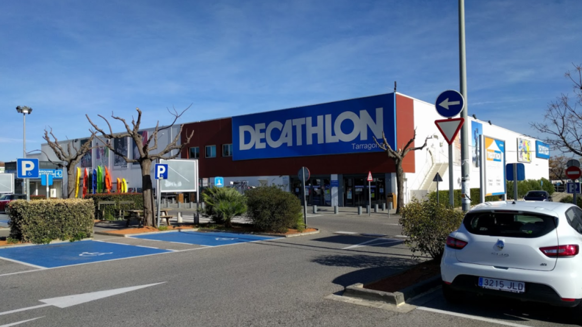 Imagen del Decathlon de les Gavarres.