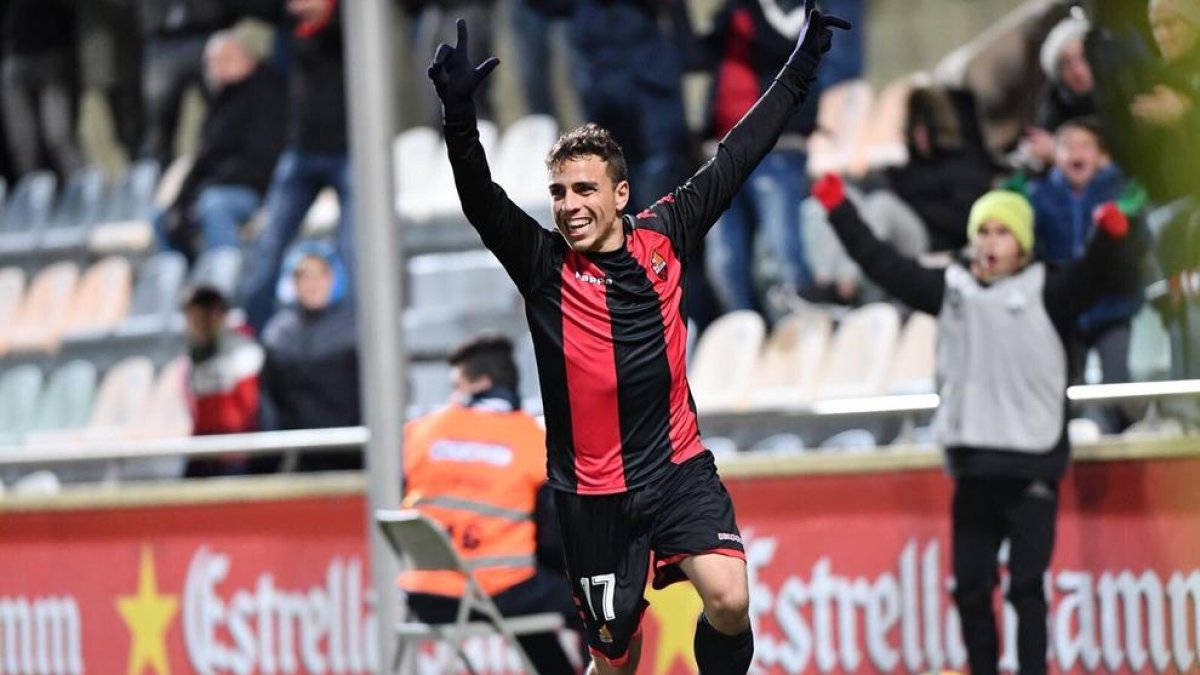 Tres puntos y mucho trabajo