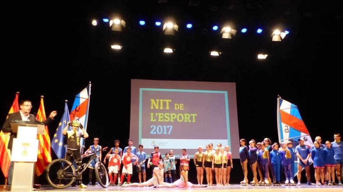 La Nit de l'Esport de Salou premia 300 esportistes