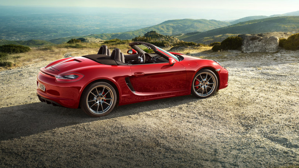 Pillan a una mujer de 79 años conduciendo un Porsche Boxster GTS a 238 km/h