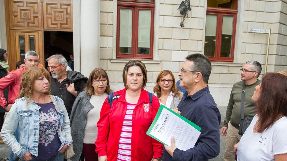 FCC treurà la sanció a l'empleada de neteja que «no va acabar l'itinerari»