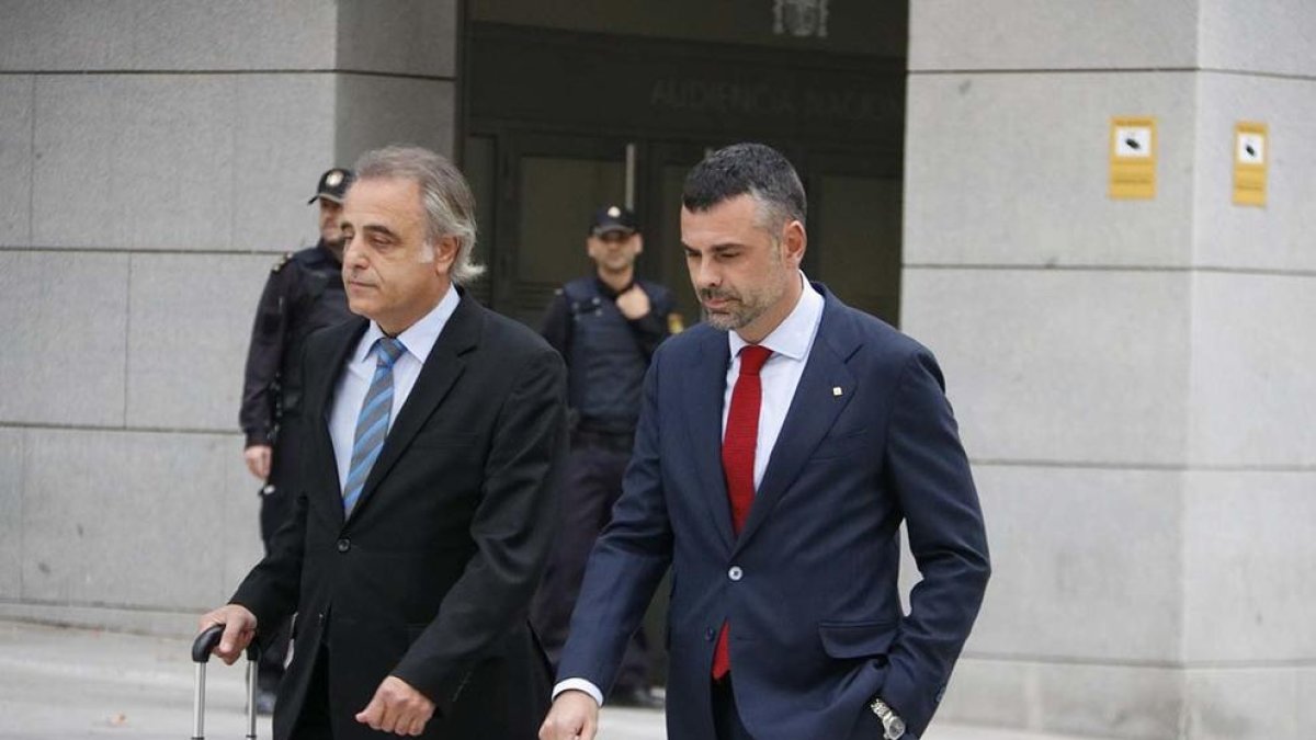 La fiança a Vila és perquè no pot reiterar el delicte i va dimitir abans de «consumar l'intent secessionista»