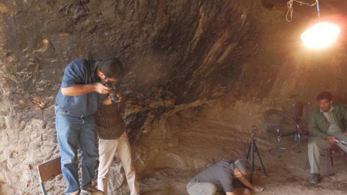 Un equip liderat per l'IPHES descobreix una de les primeres evidències culturals dels humans moderns fora d'Àfrica
