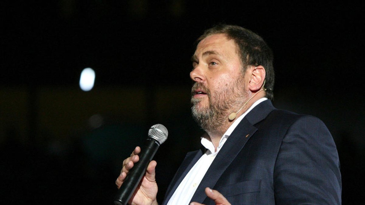 Junqueras comença la campanya del referèndum cridant, també, a «mobilitzar el 'no'»