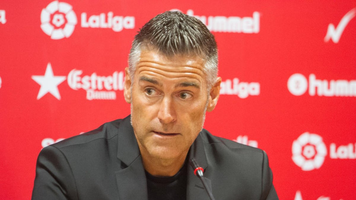 Carreras se disculpa a la directiva, y afirma que lo malinterpretaron