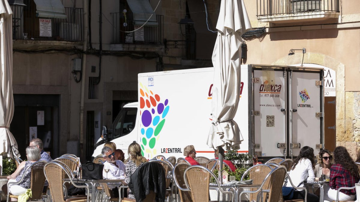 Queixes a la Part Alta per l'incompliment de l'ordenança de circulació