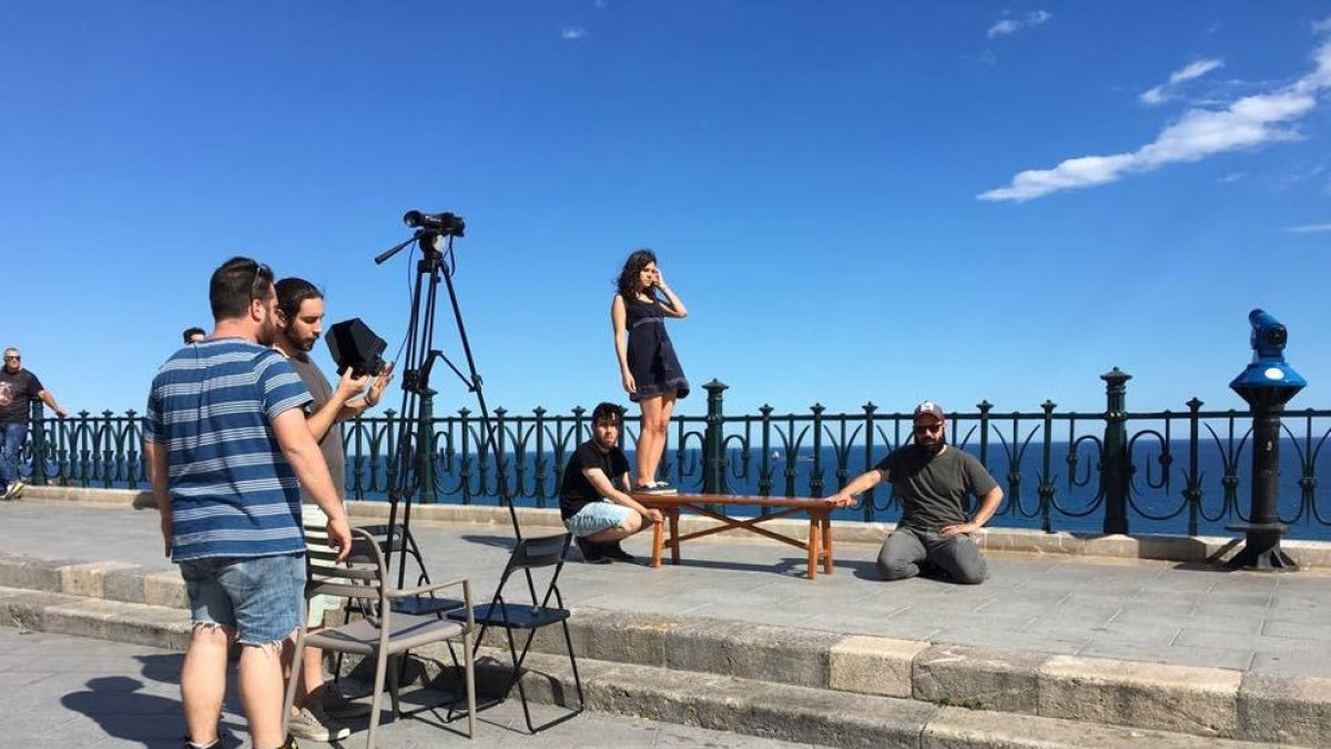 El grup Anna d'Ivori roda a Tarragona el seu segon videoclip