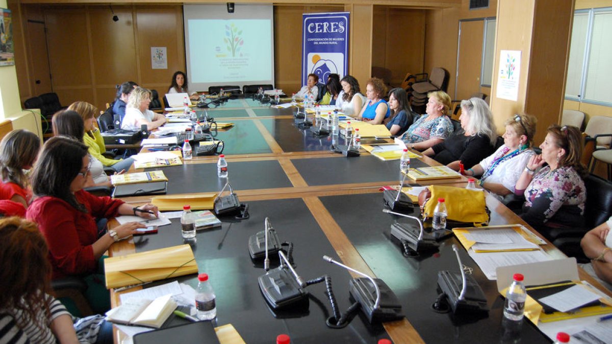 Les dones pageses col·laboraran per facilitar la integaració dels refugiats