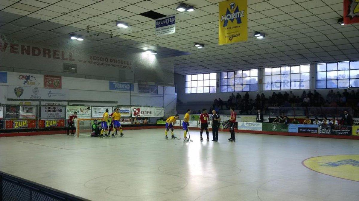 El Vendrell perd una oportunitat d'or