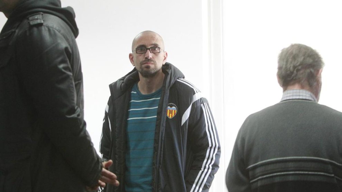 Joan Salvans, segon de Rufete, fitxa pel Nàstic