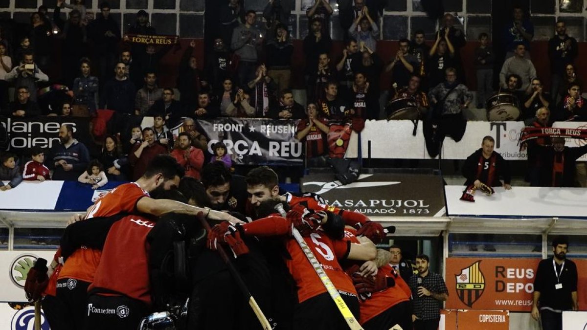 El Reus Deportiu La Fira acaba primero de grupo al vencer el Forte dei Marmi por 7 a 5