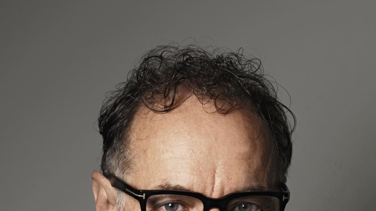 Pare, pare, hi ha telèfon al cel?