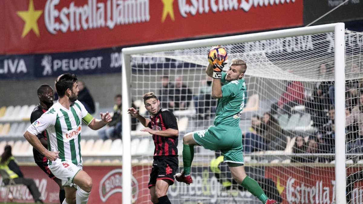 Cita entre novells a les alçades i amb la tornada al positiu com a objectiu