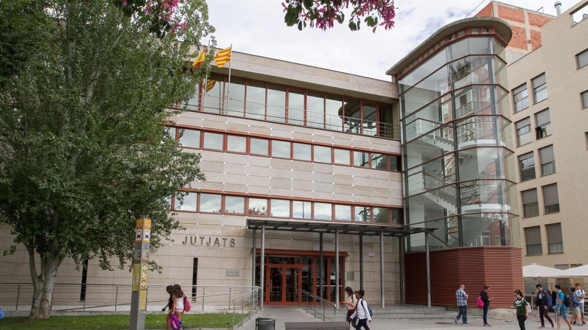 El Colegio de Abogados reclama nuevos juzgados de instrucción y de instancia