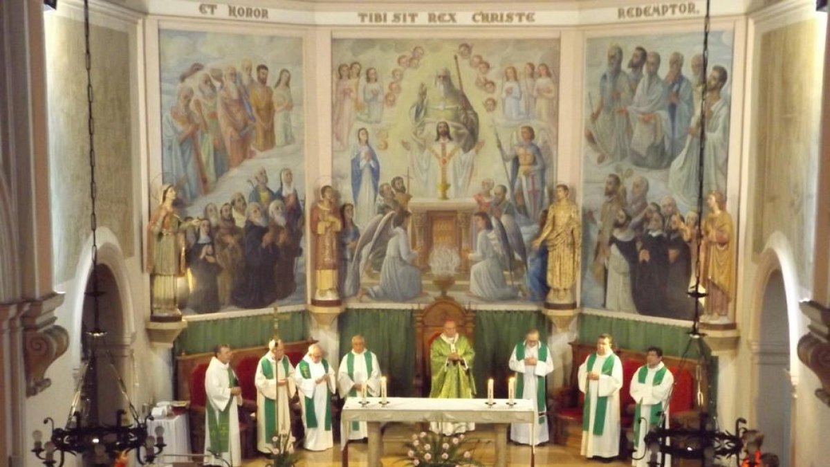 Mossèn Bladé se despide de Castellvell después de 9 años al cabo de la parroquia