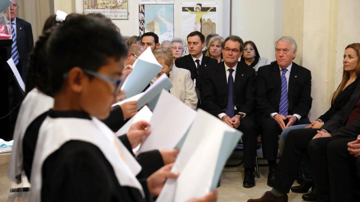 Artur Mas defiende las raíces cristianas de Europa y las entidades antiguas
