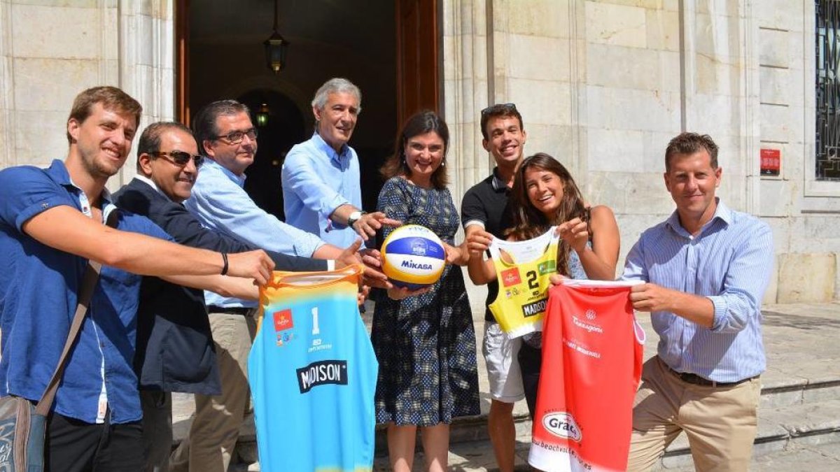 El Open Internacional de Tarragona de voley playa estará dedicado a la memoria de Mª Isabel Negueruela