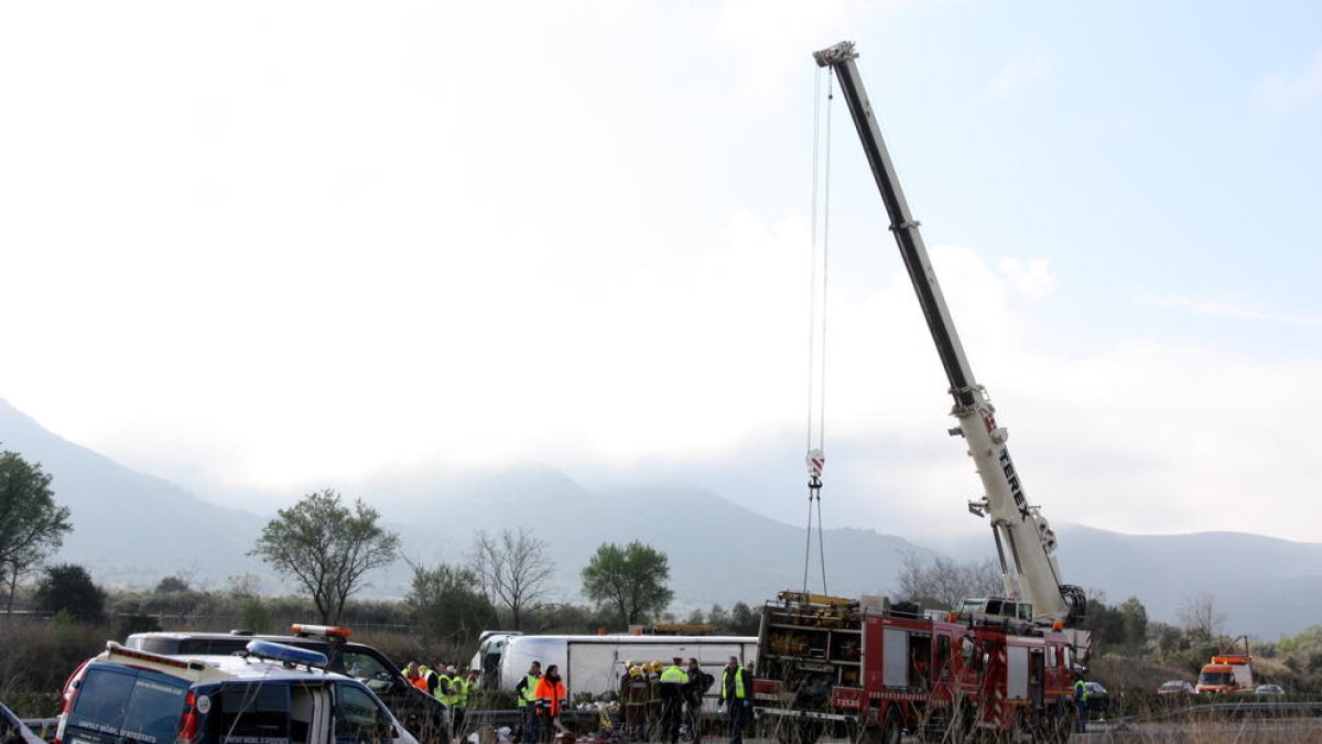 accidente, autocar, AP-7, Freginals