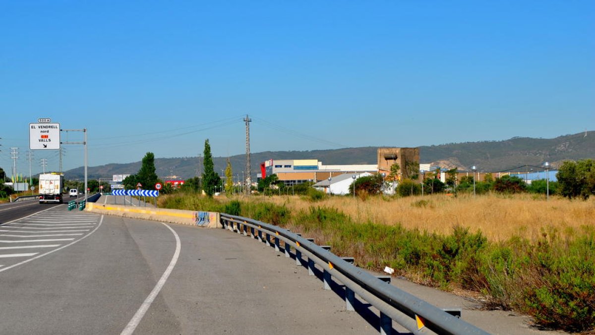 electrificación, polígono, los masets, bellvei