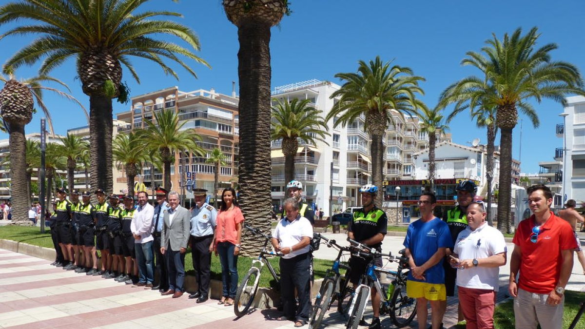 Salou obre la comissaria de platja de la policia al passeig Jaume I
