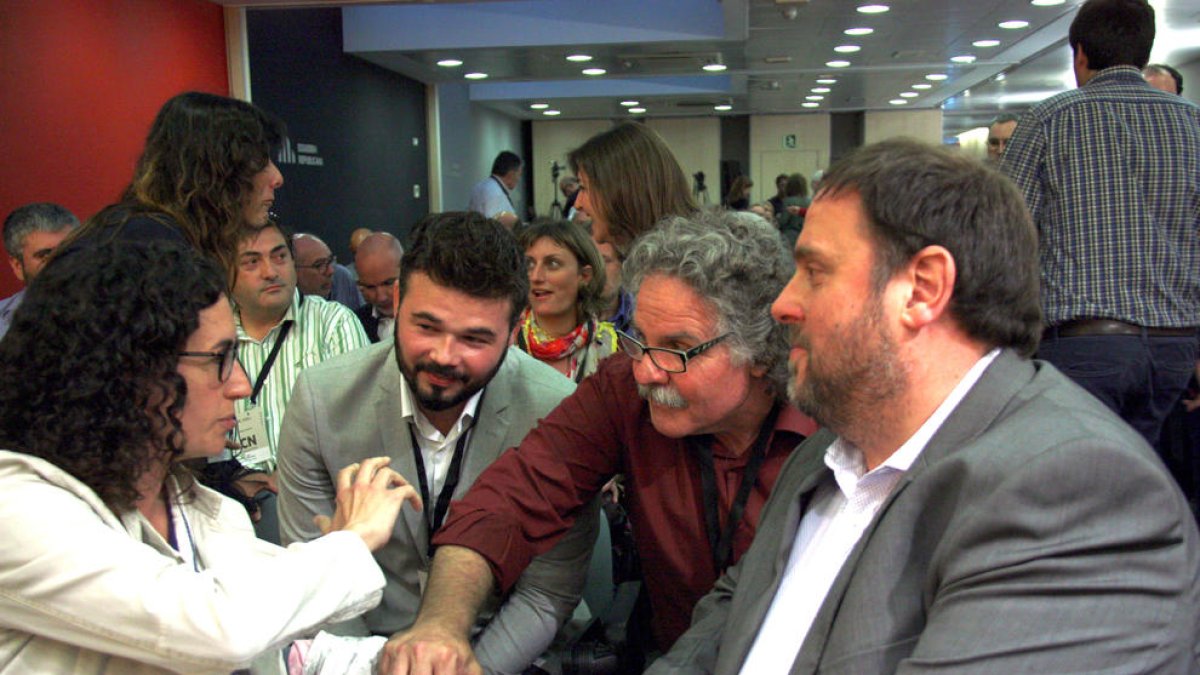 Oriol Junqueras, Marta Rovira, y Joan Tardà, a la Acampada Joven 2017