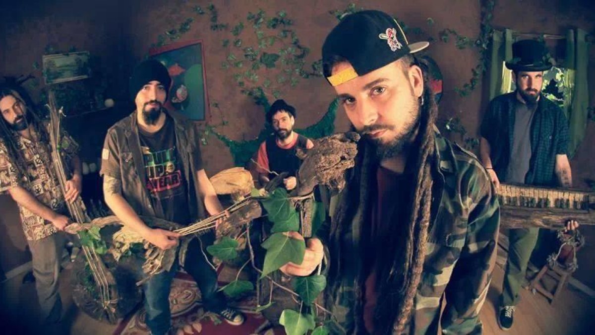 Els Catarres, Auxili y Green Valley celebran el quinto aniversario del Grup Jóvens de Vilaplana