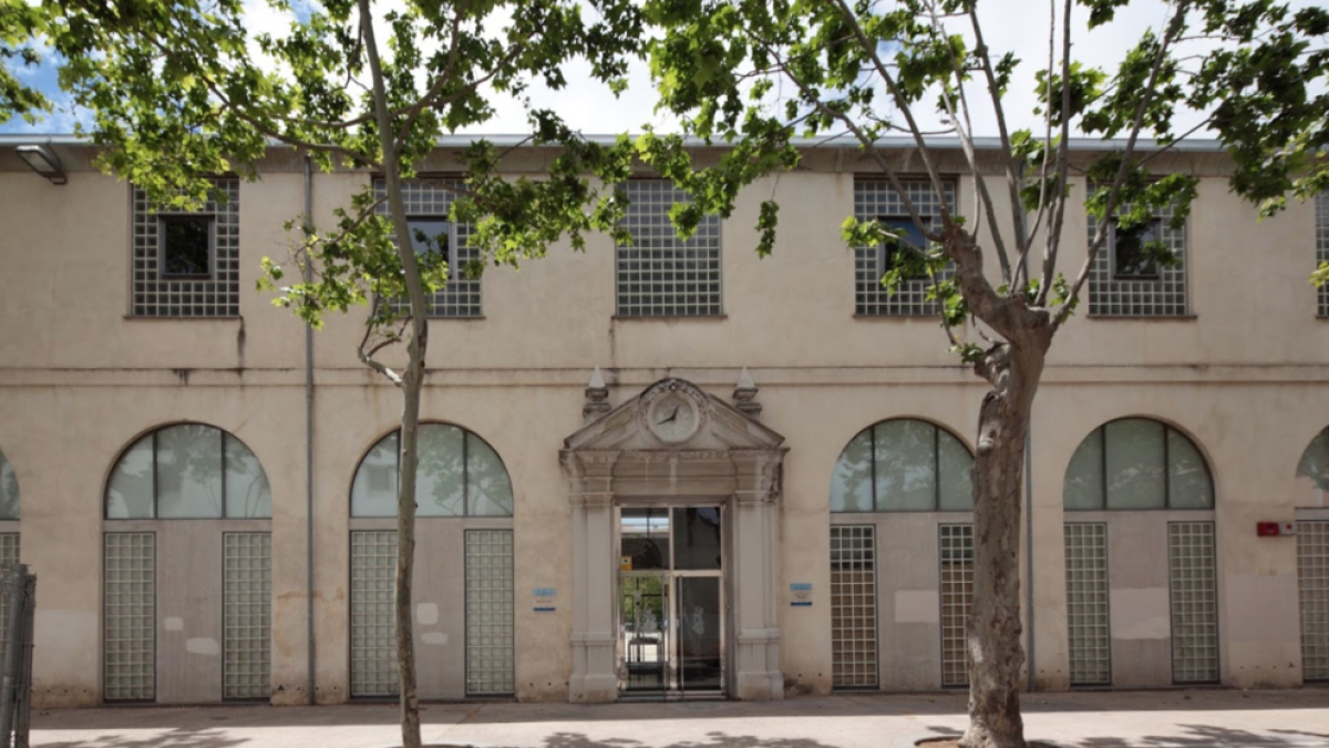 Acomiaden el funcionari que no va anar a treballar durant 10 anys