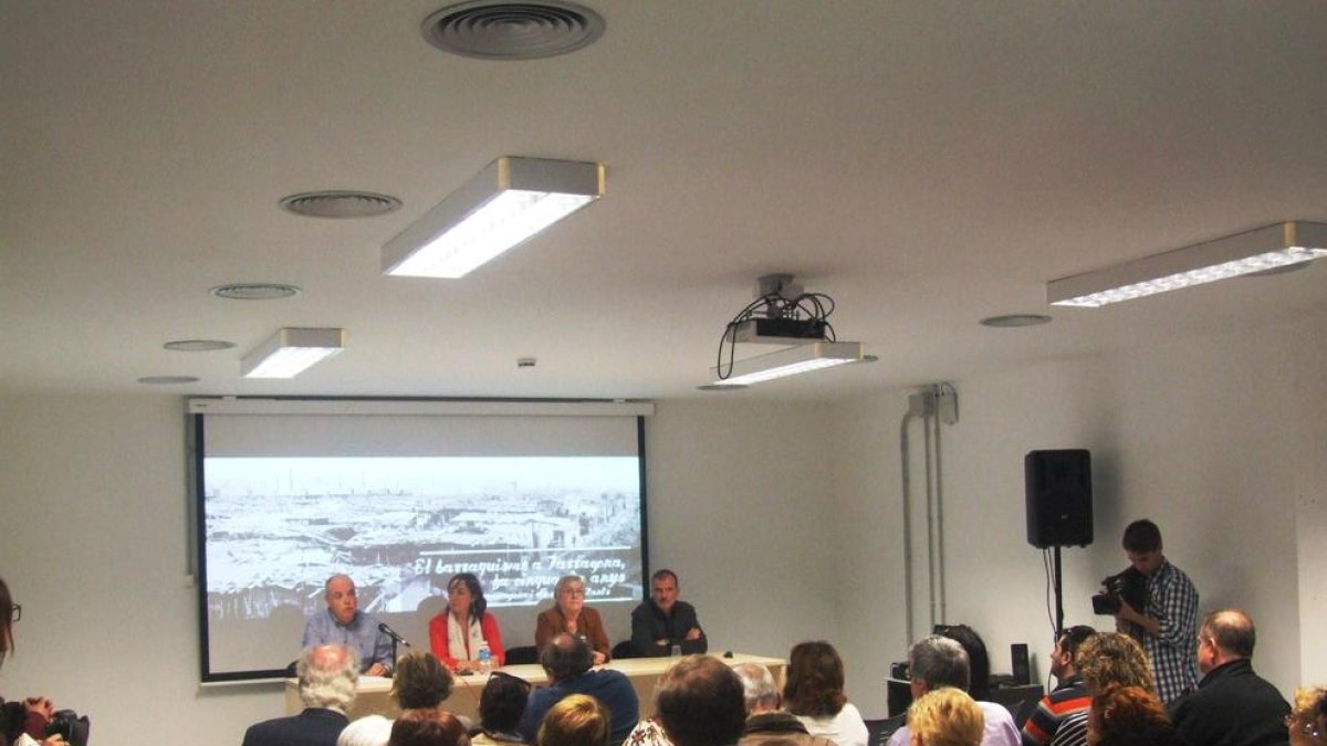 Prop de 5.000 persones van passar per l'Arxiu el 2016