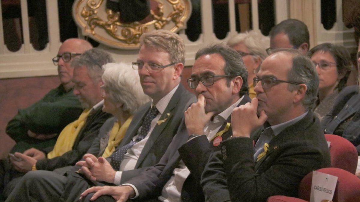 Turull replica a Rajoy que empresonar polítics era «normal» però durant «l'època del fundador del seu partit»