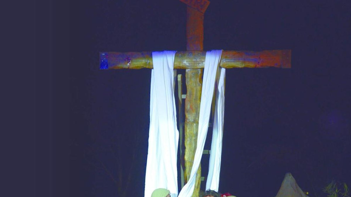 La Pobla reviu el seu 'Misteri de Passió'