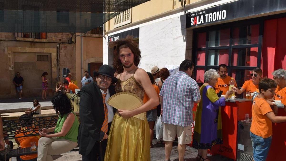 Una pareja de Valls se cuela en el concurso de Dames i Vells