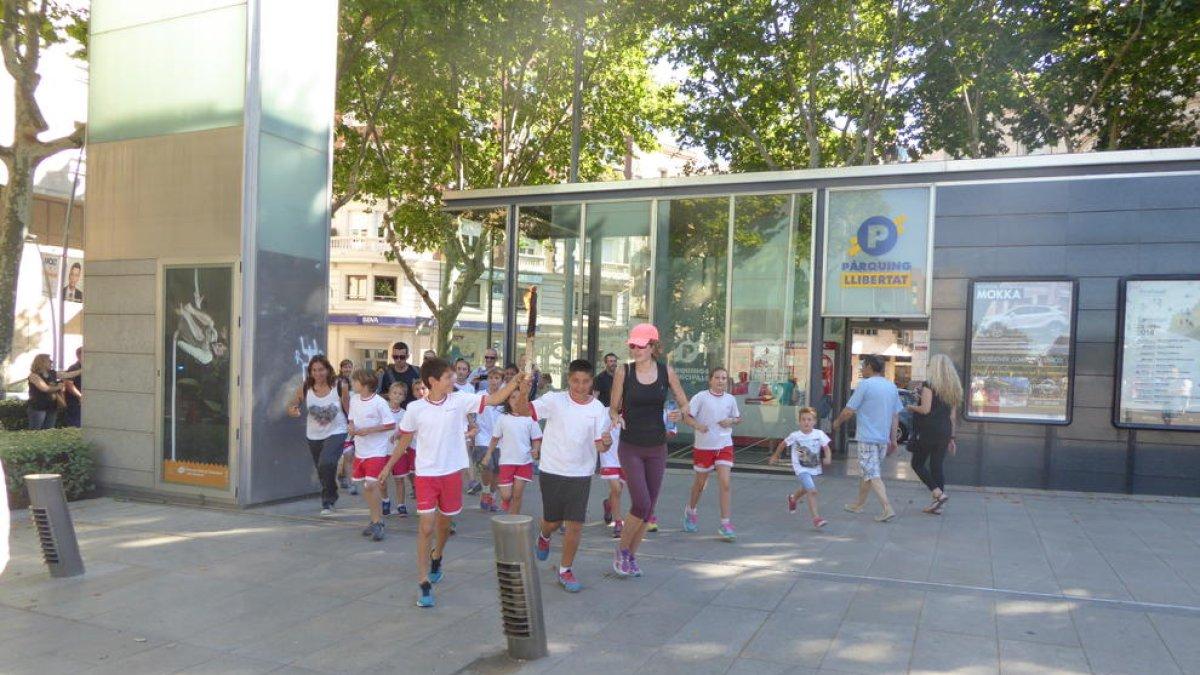 La flama del Canigó ja és a Reus