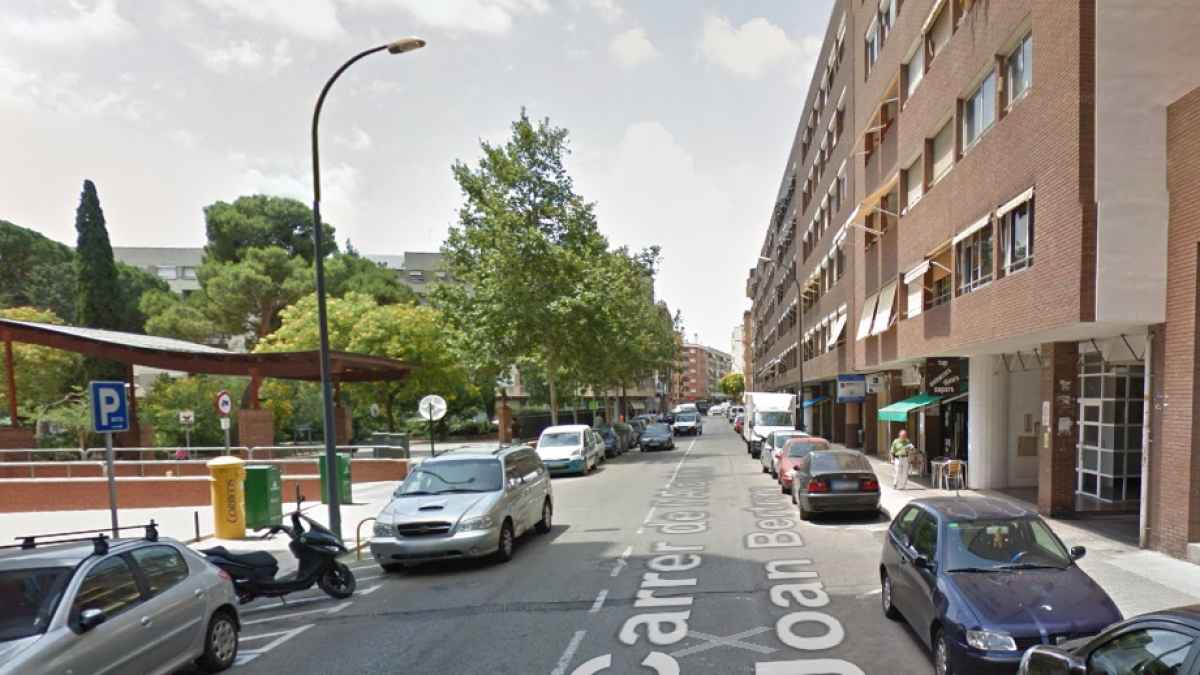 Vint-i-cinc persones evacuades en un incendi a Reus