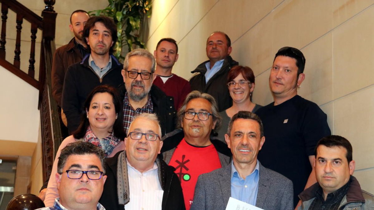 Alcaldes del R15 hacen frente común para detener la desinversión de la vía